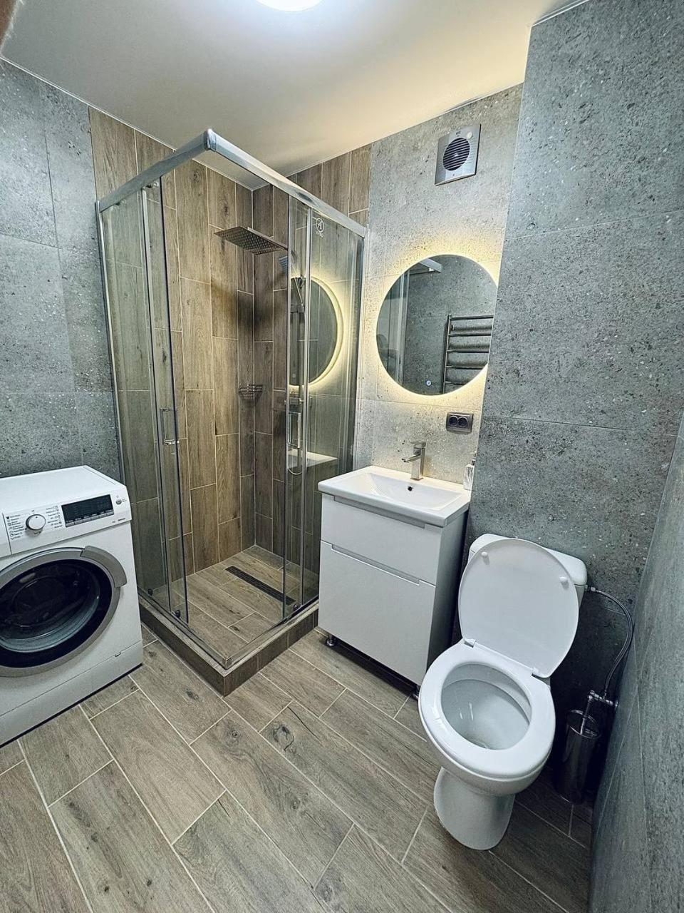 Двокімнатна Квартира На Корятовича, 2Б Berehove  Exterior foto